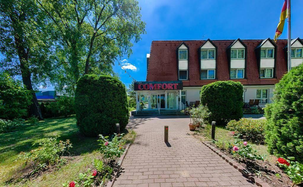 Comfort Hotel Bernau Бернау Экстерьер фото